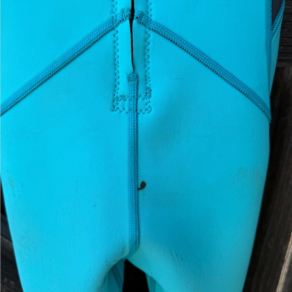 Kids O'neill Wetsuit 2mm- Youth Size 6 - Picture 5 of 10
